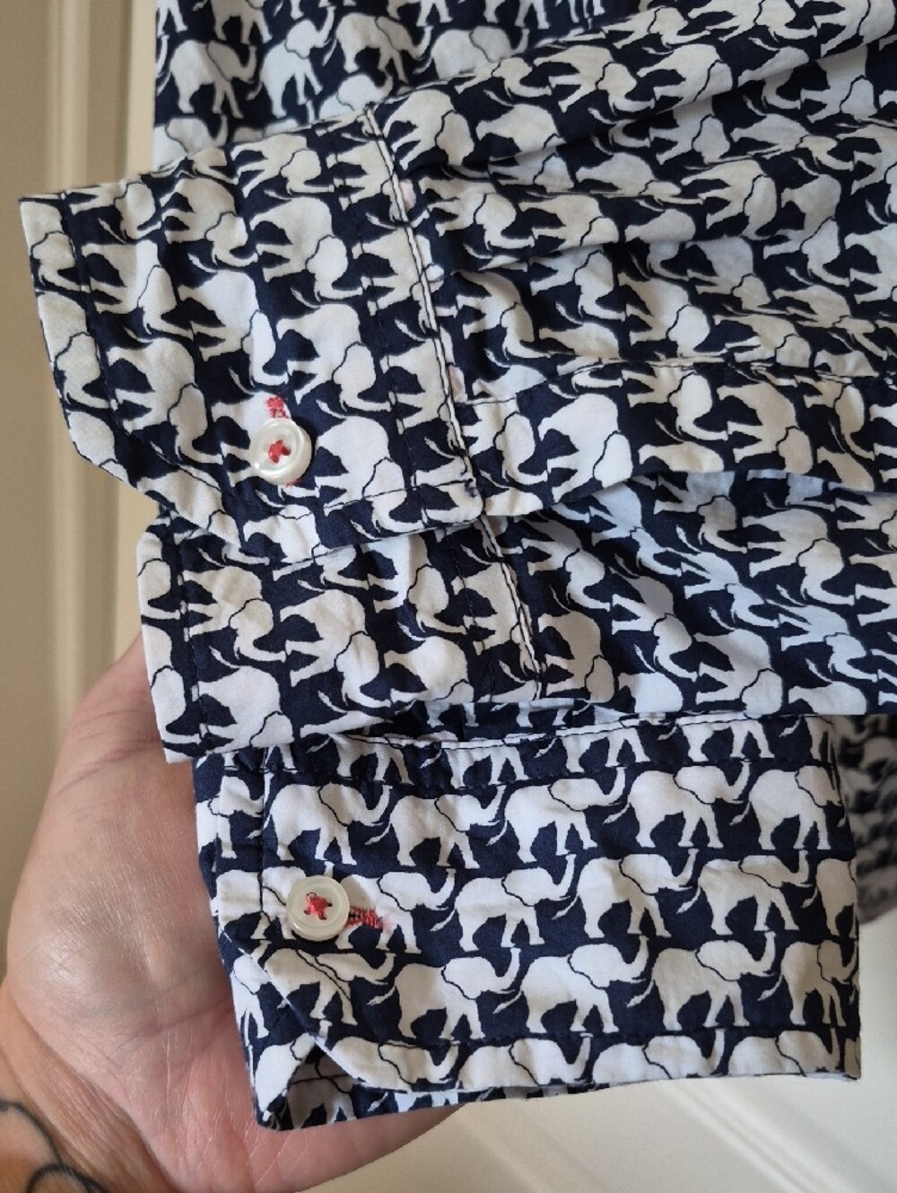 Charter Club Navy and White Elephant-Print Button Down Blouse Cotton Size 16 - Picture 7 of 13